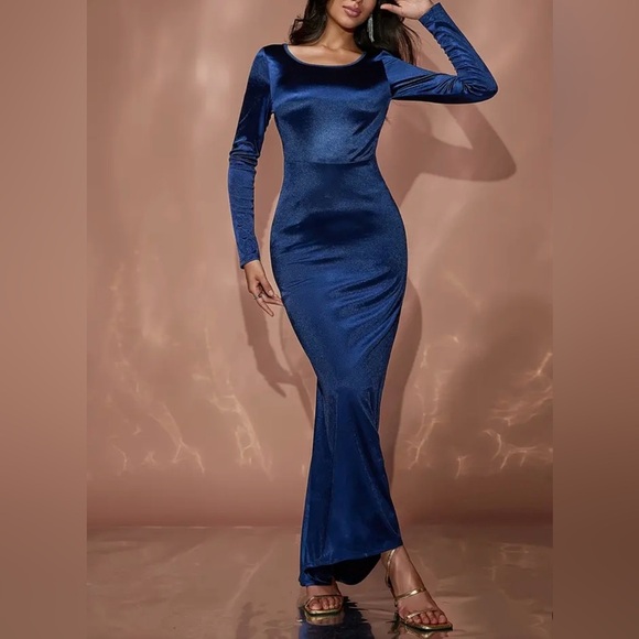 Blue Long Sleeve Backless Bodycon Maxi Dress - Picture 2 of 7